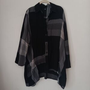 Dress to Kill Lagenlook Asymmetric Plaid Crinkled Button Up Blouse OSFM Grunge